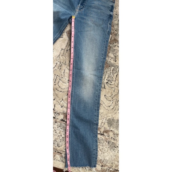 Mother Mid-Rise Dazzler Ankle Fray Jeans - Riding The Cliffside - Picture 5 of 12